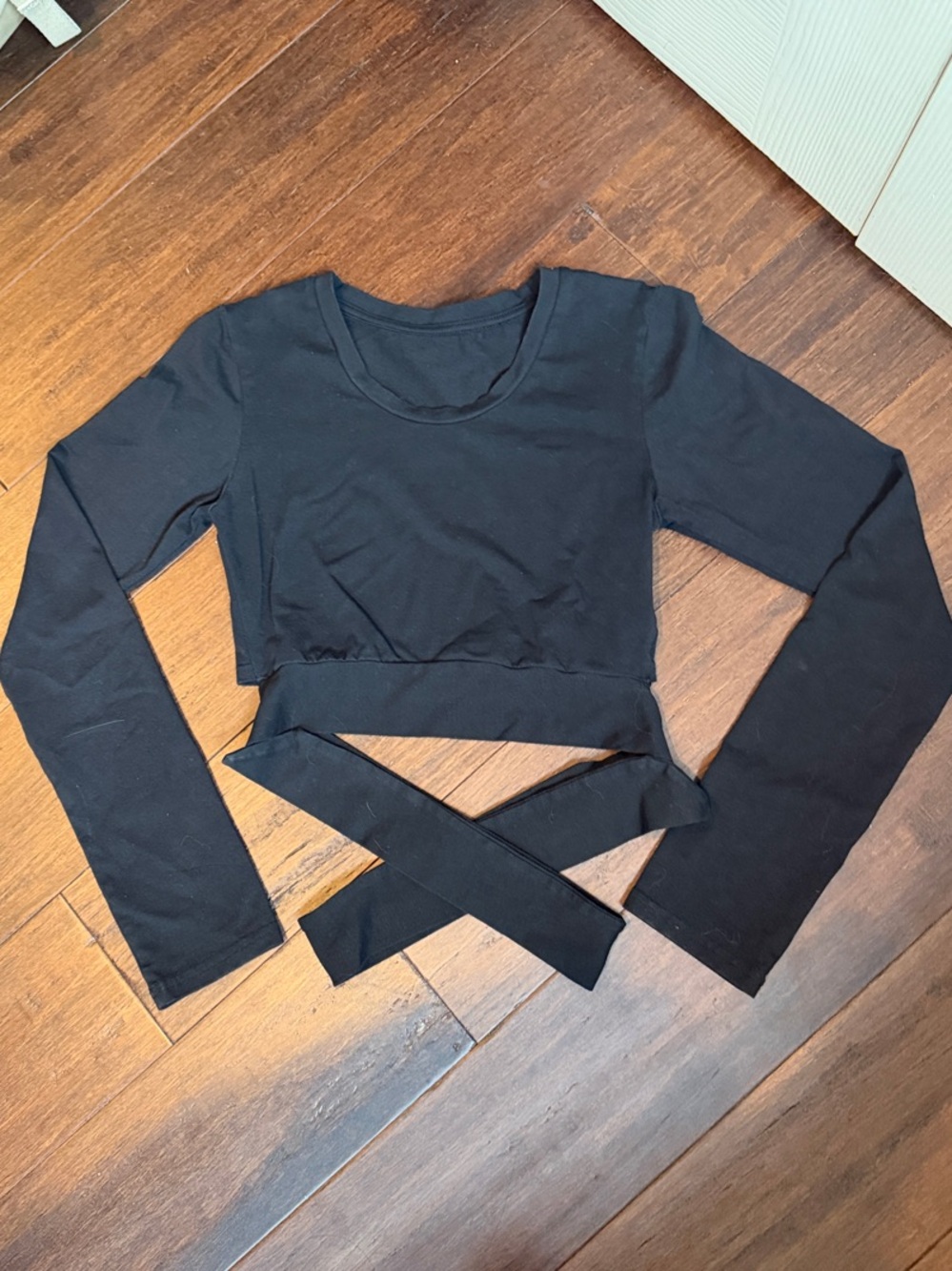NVGTN Black Long-Sleeve Crop Tie-Back Top
